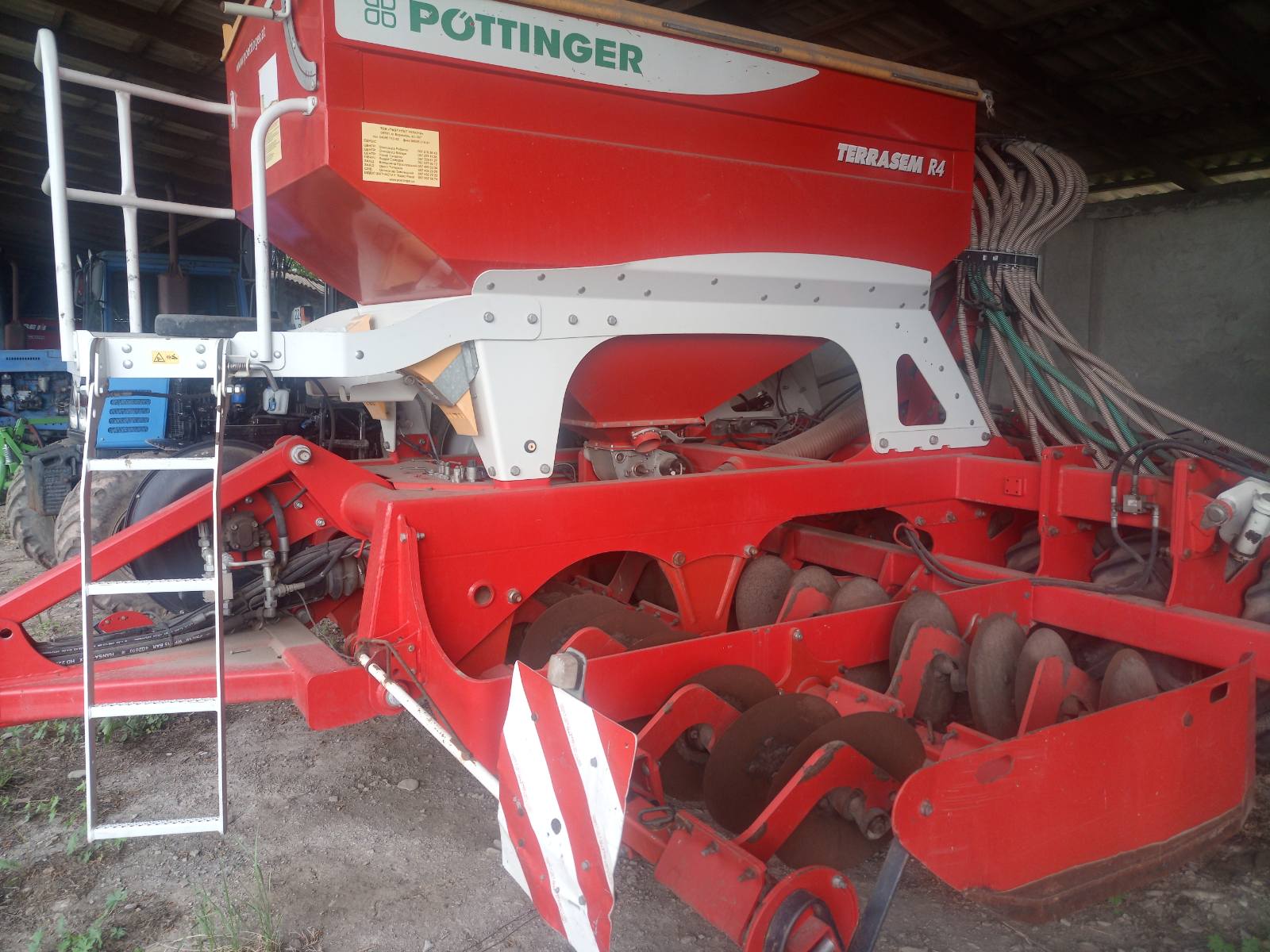Посівний комплекс для мульчованого посіву Pottinger Terrasem R4