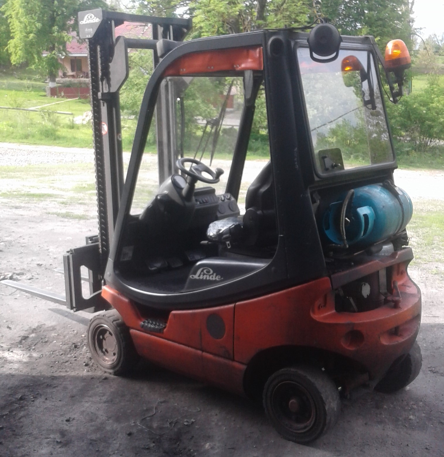 Навантажувач вилковий LINDE H12 T-03 