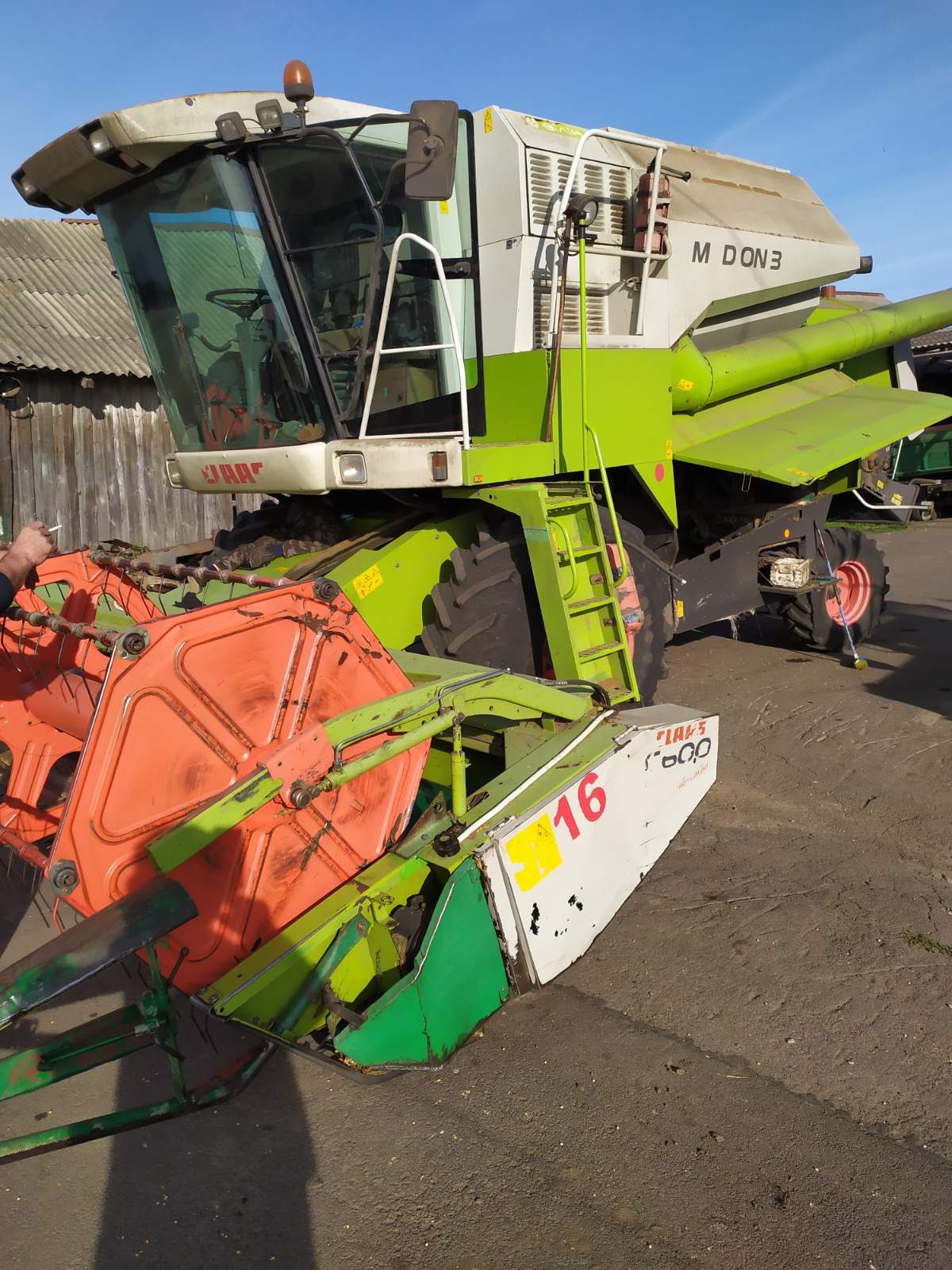 Claas Medion 310