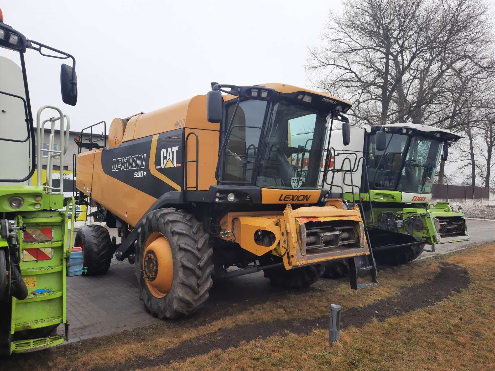 CAT Lexion 590 R